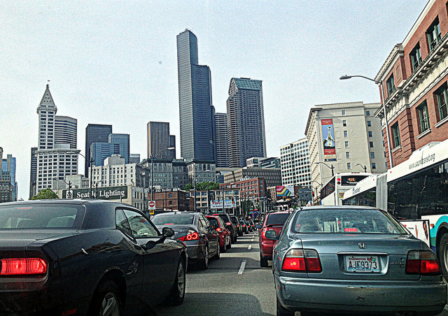 Bumper to bumper traffic heading into downtown Seattle